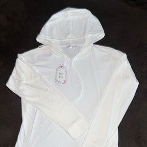 White soft pull over
